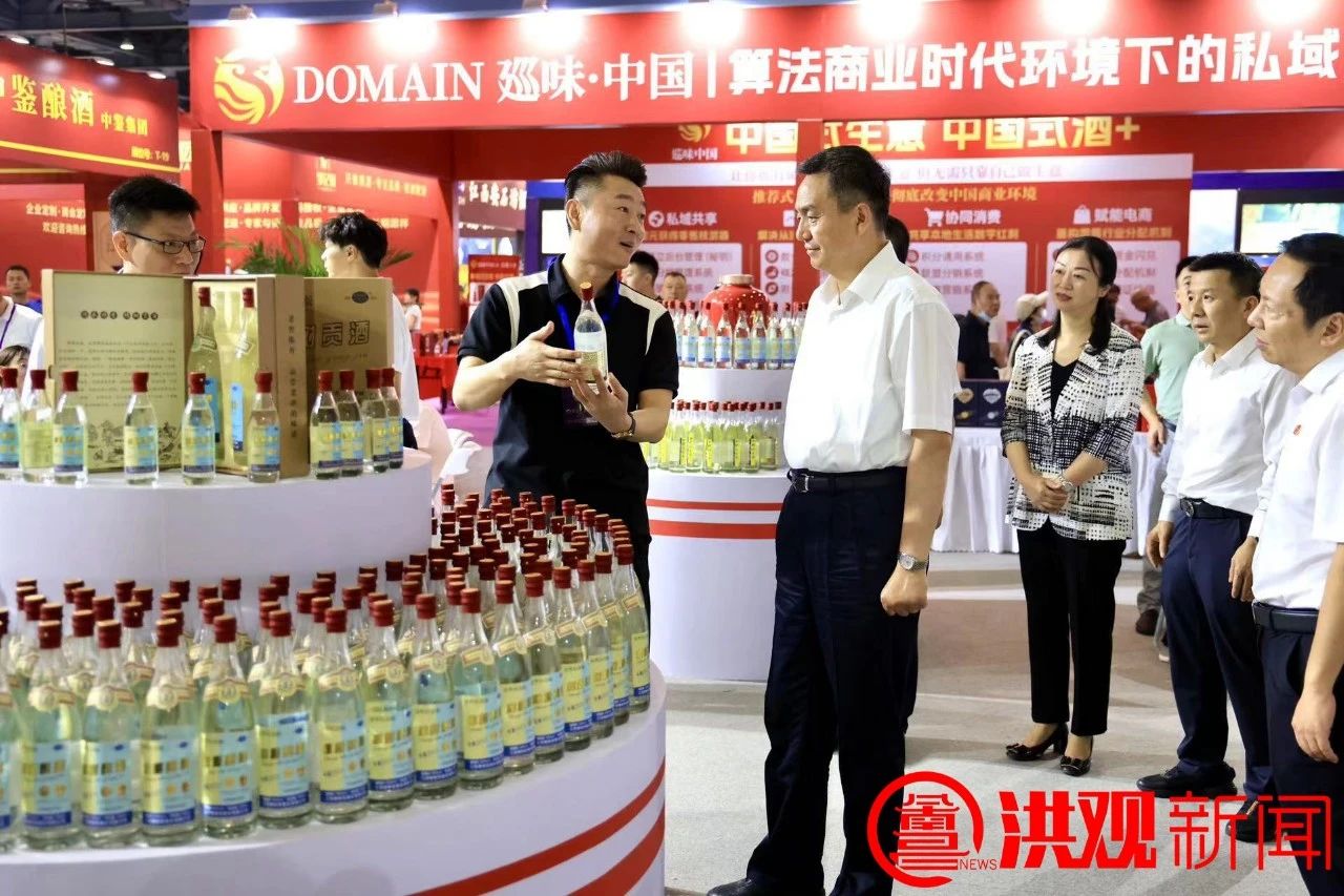 For boosting consumption，two consumer-oriented exhibition open together at Nanchang Greenland International Expo Center