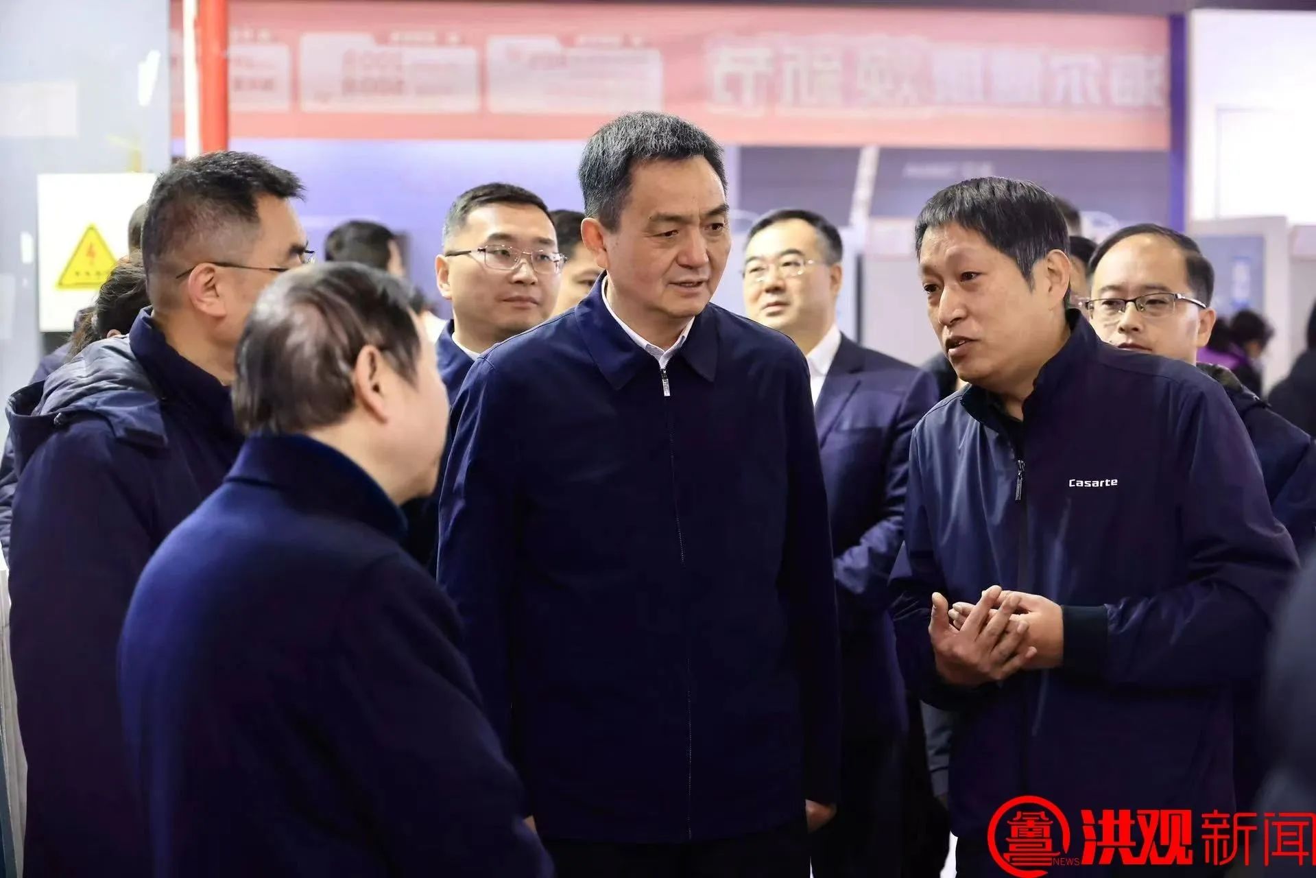 Party Secretary Li Hongjun inspected the exhibition at the Nanchang Greenland International Expo Center